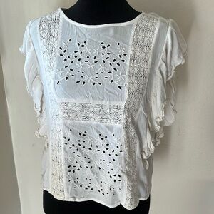 American Eagle Lace Ladies Top